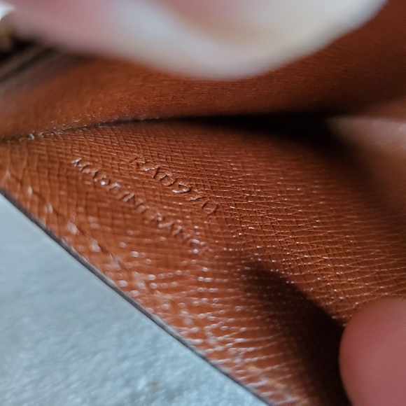 Louis Vuitton Small wallet - Picture 9 of 10